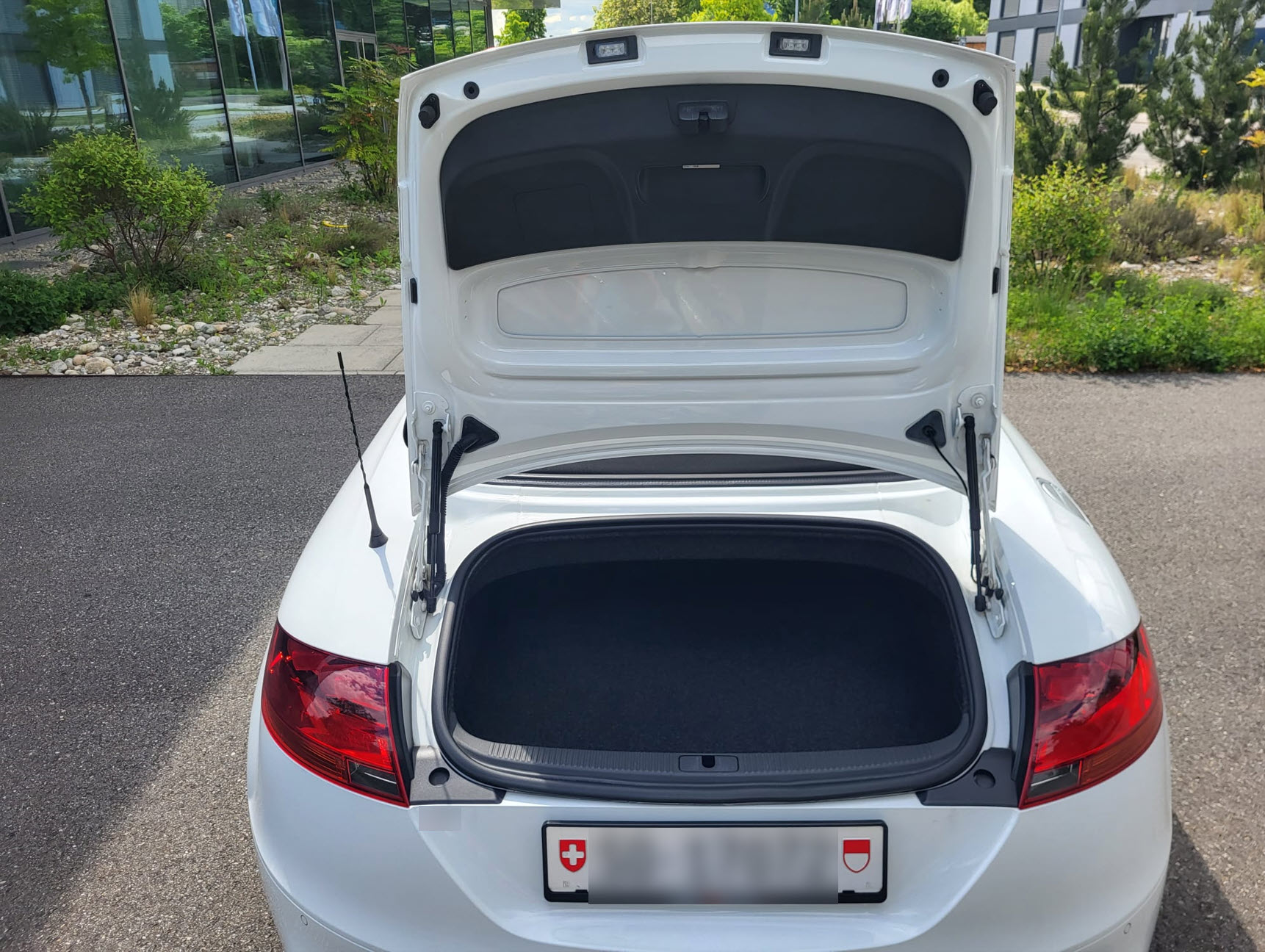 AUDI TTS Roadster 2.0 TFSI quattro S-tronic - ab MFK-image-15
