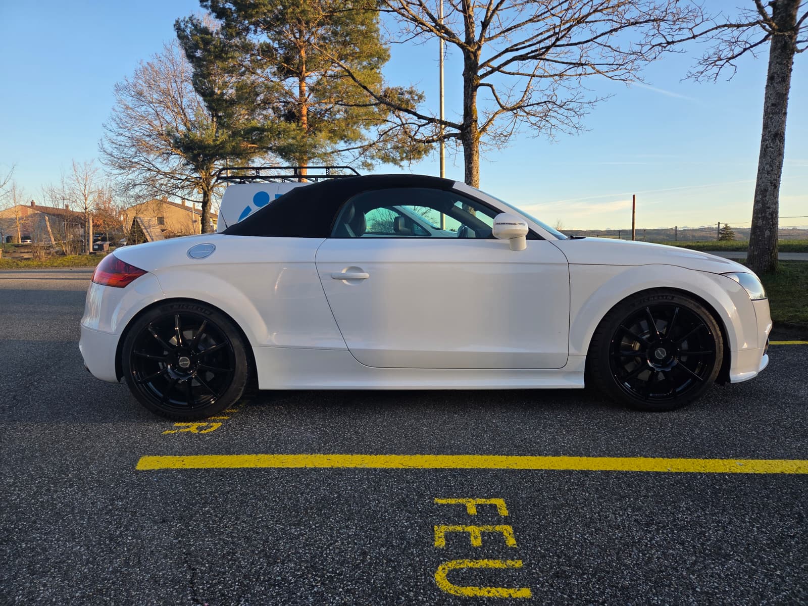 AUDI TTS Roadster 2.0 TFSI quattro S-tronic - ab MFK-image-4