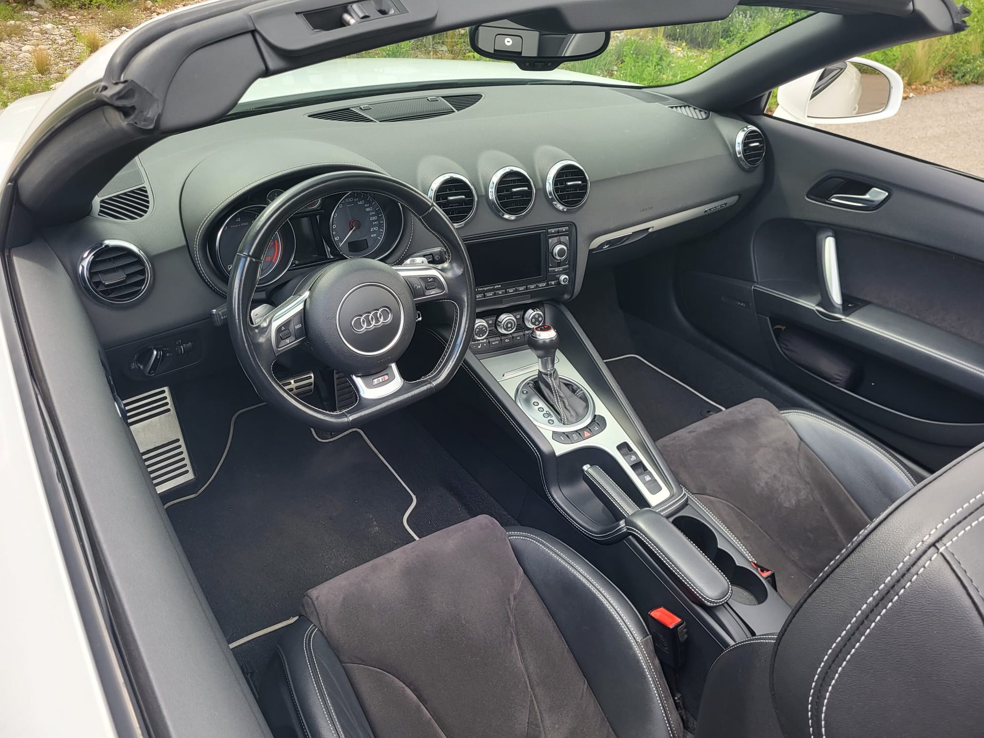 AUDI TTS Roadster 2.0 TFSI quattro S-tronic - ab MFK-image-13