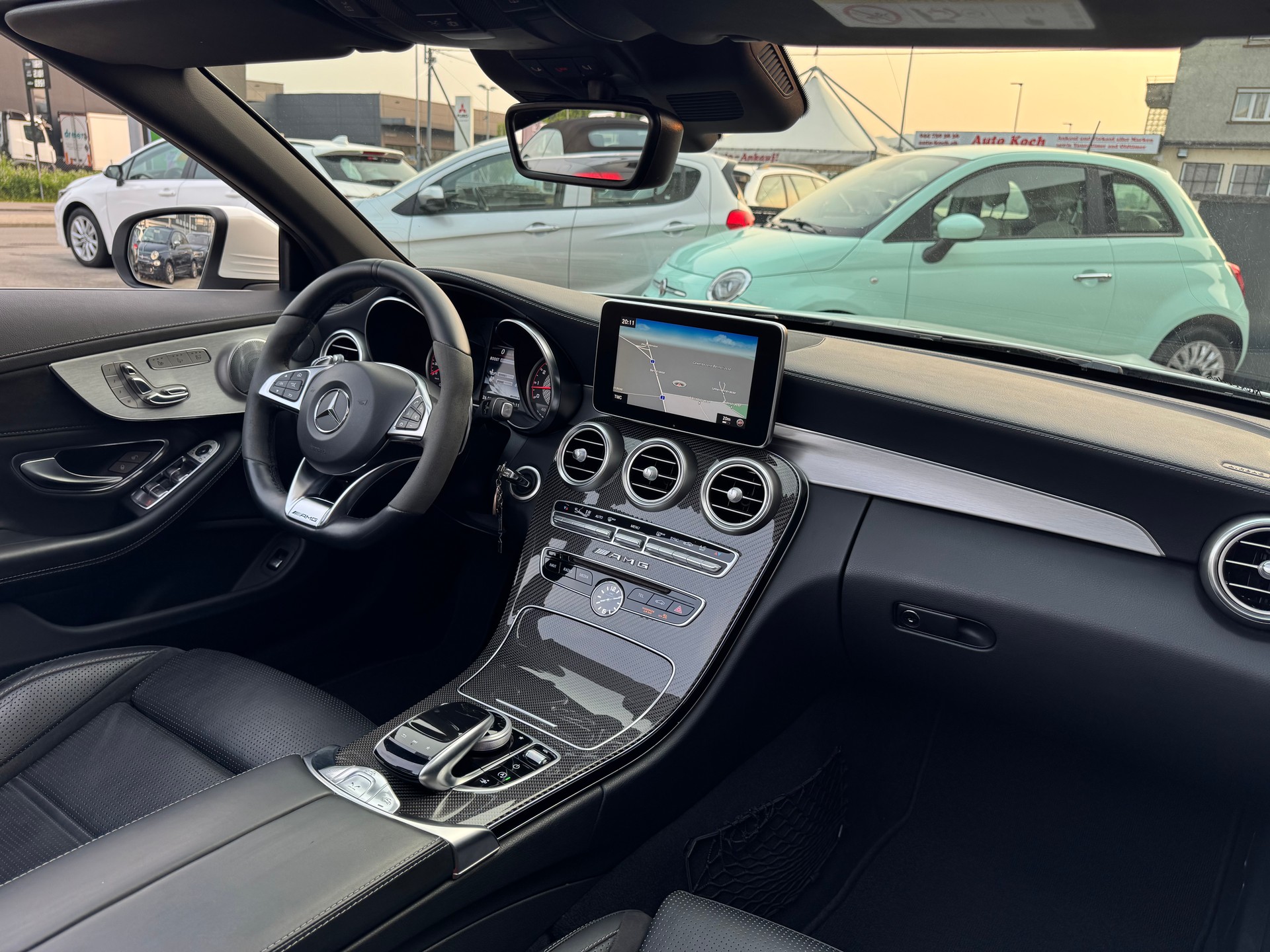 MERCEDES-BENZ C 63 S Cabriolet AMG Speedshift-image-17