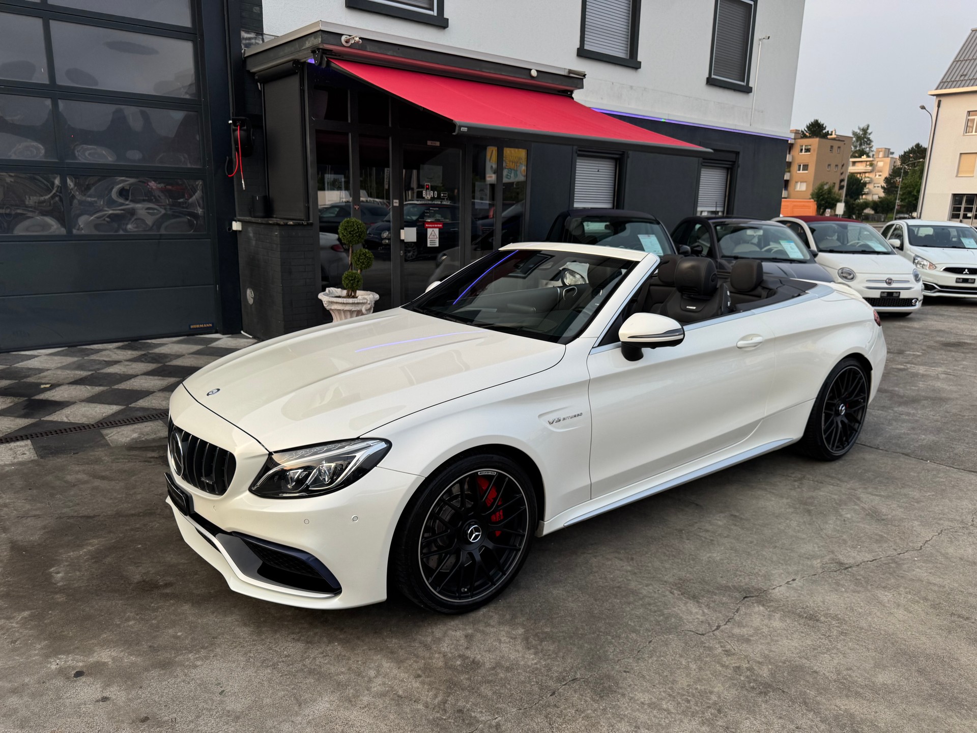 MERCEDES-BENZ C 63 S Cabriolet AMG Speedshift-image-3