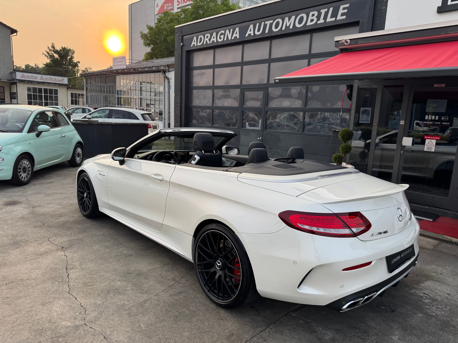 MERCEDES-BENZ C 63 S Cabriolet AMG Speedshift-image-5