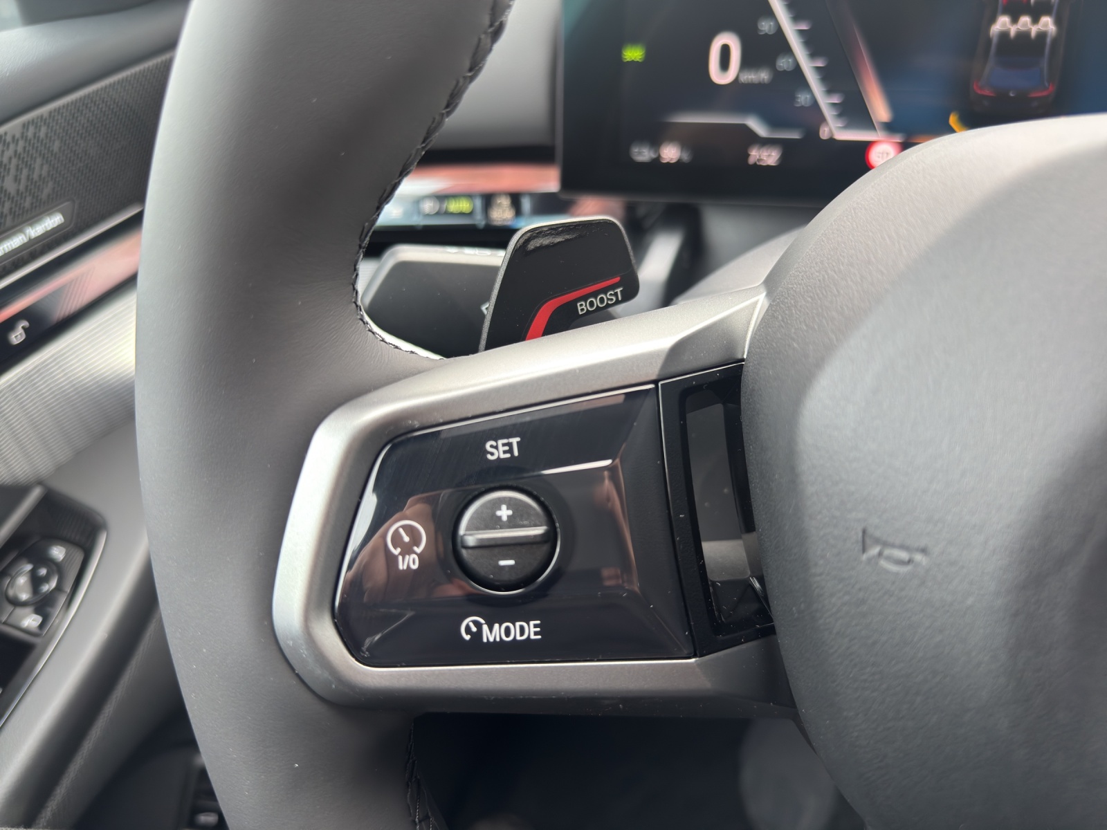 BMW i5 xDrive 40 Touring M Sport Pro-image-17