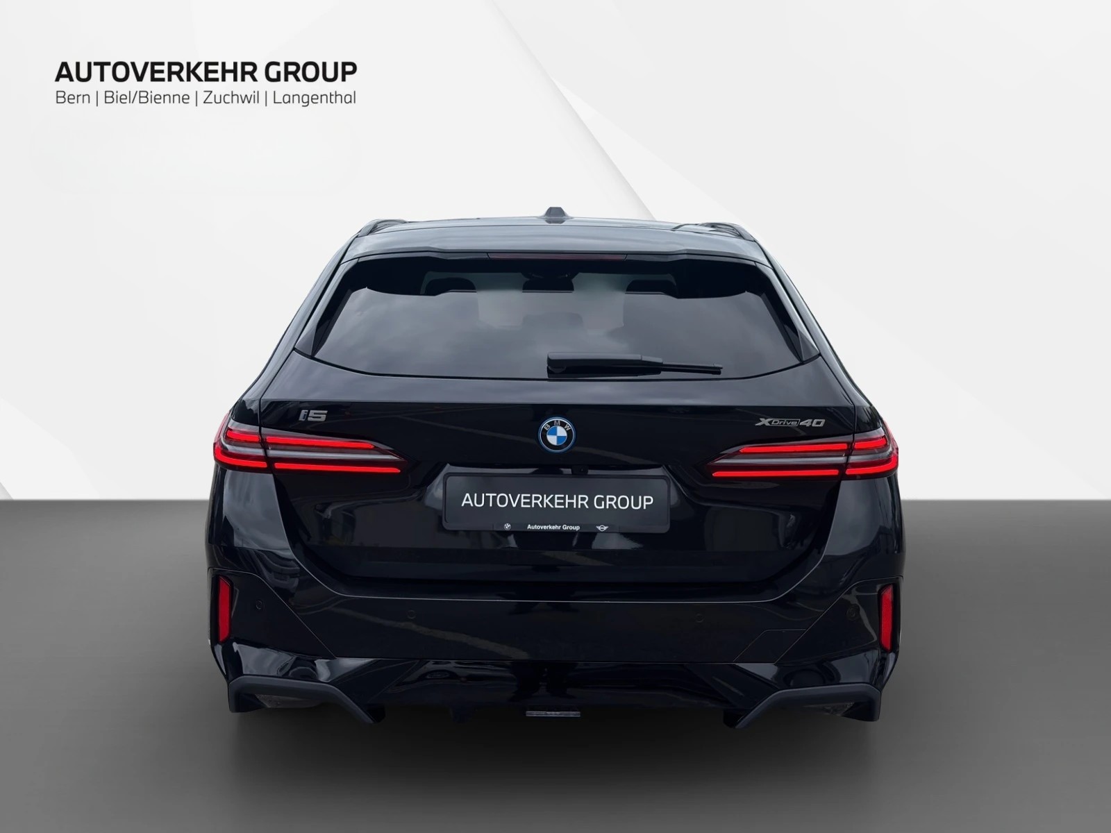 BMW i5 xDrive 40 Touring M Sport Pro-image-4