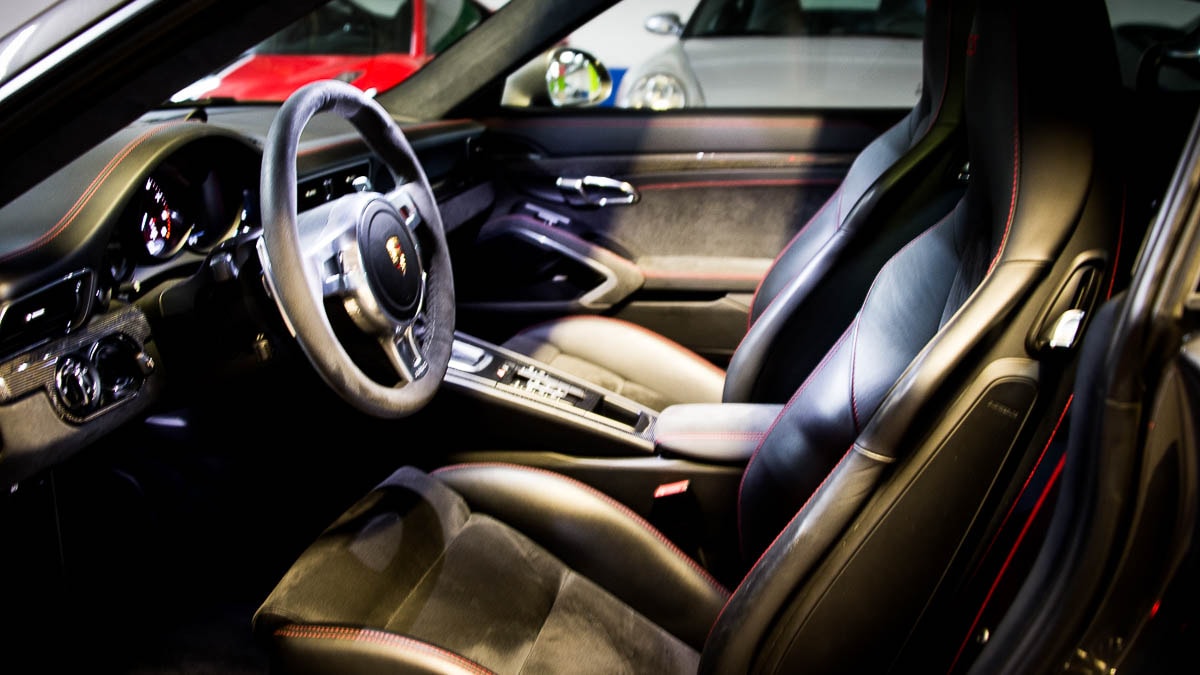 PORSCHE Carrera 4 GTS-image-2
