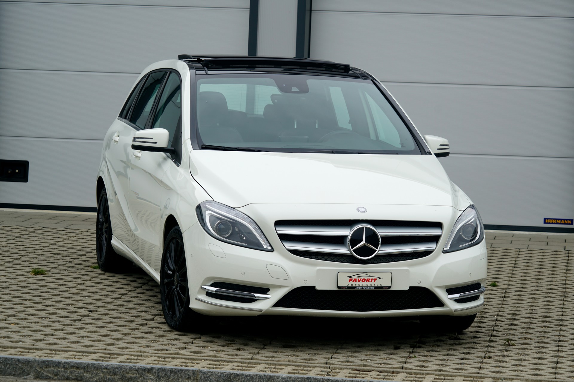 MERCEDES-BENZ B 220 4Matic 7G-DCT (CH)-image-11