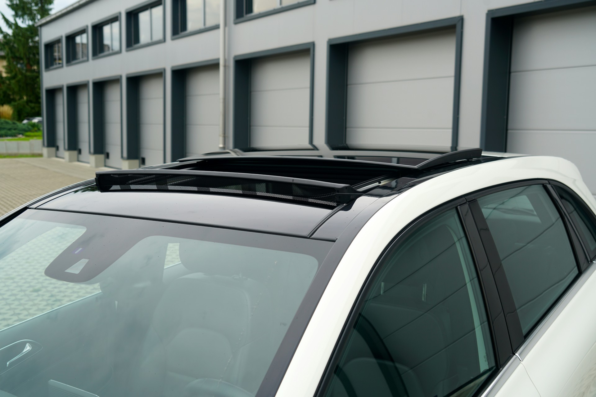 MERCEDES-BENZ B 220 4Matic 7G-DCT (CH)-image-2