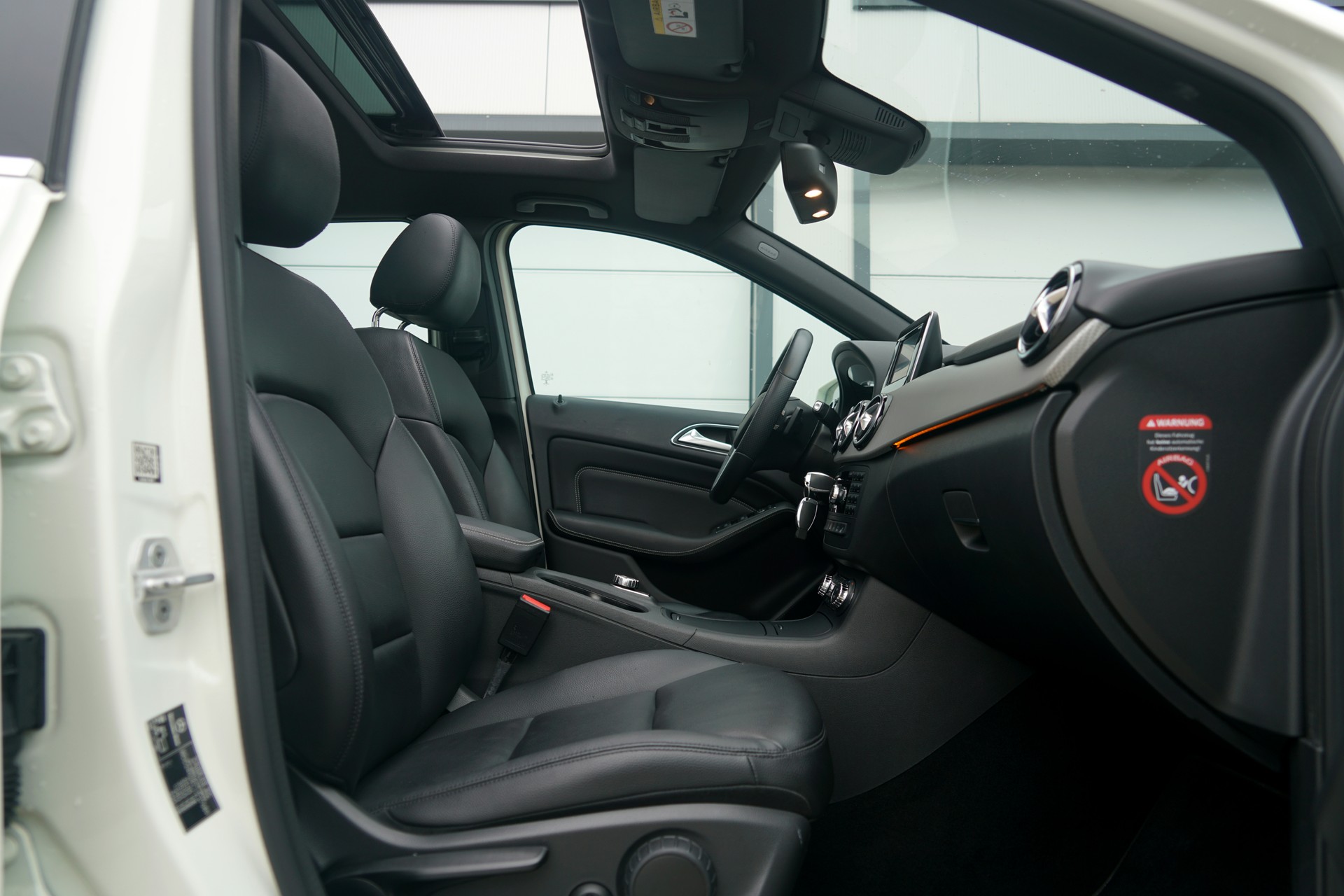 MERCEDES-BENZ B 220 4Matic 7G-DCT (CH)-image-14
