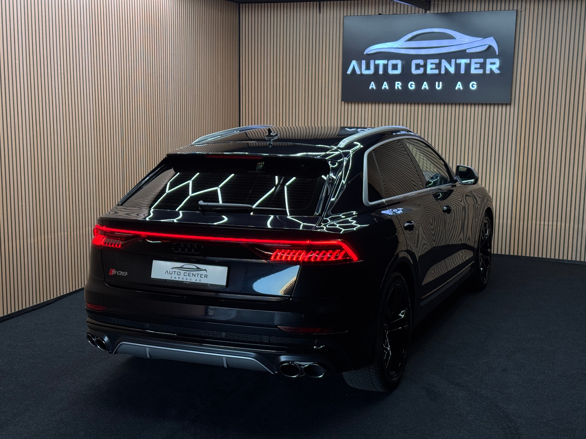 AUDI SQ8 50 TDI quattro tiptronic - *ab CHF 639.-/ Monat*-image-3