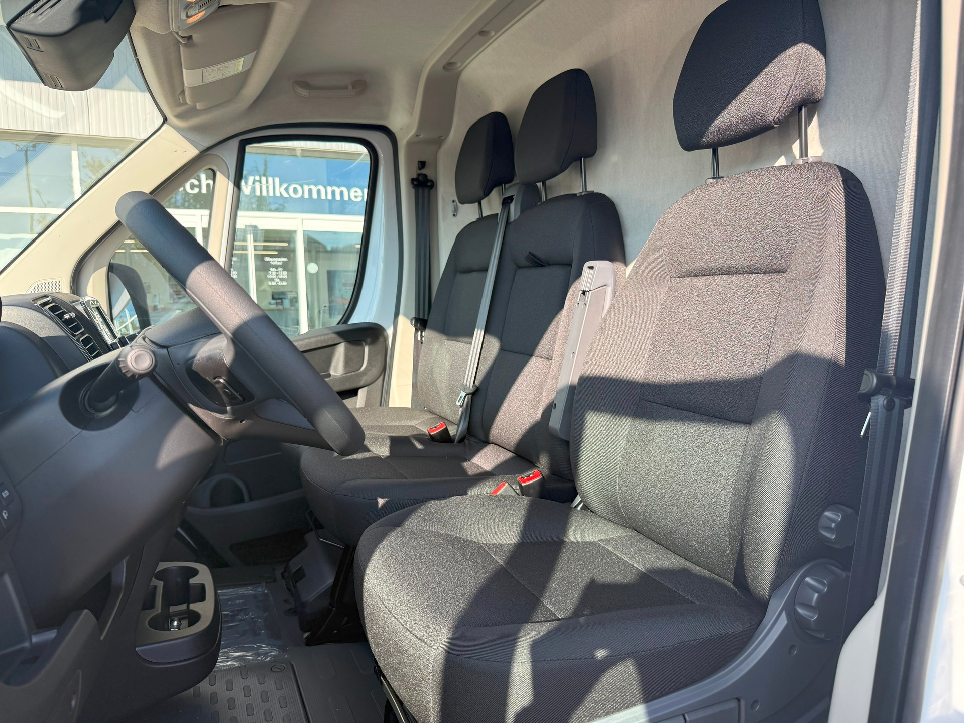 CITROEN Jumper 35+ 2.2 BlueHDi 140 L3H3 Ersatzrad, 270° Türen Doppelairbag, AHK 3T, alle Grössen an Lager-image-10