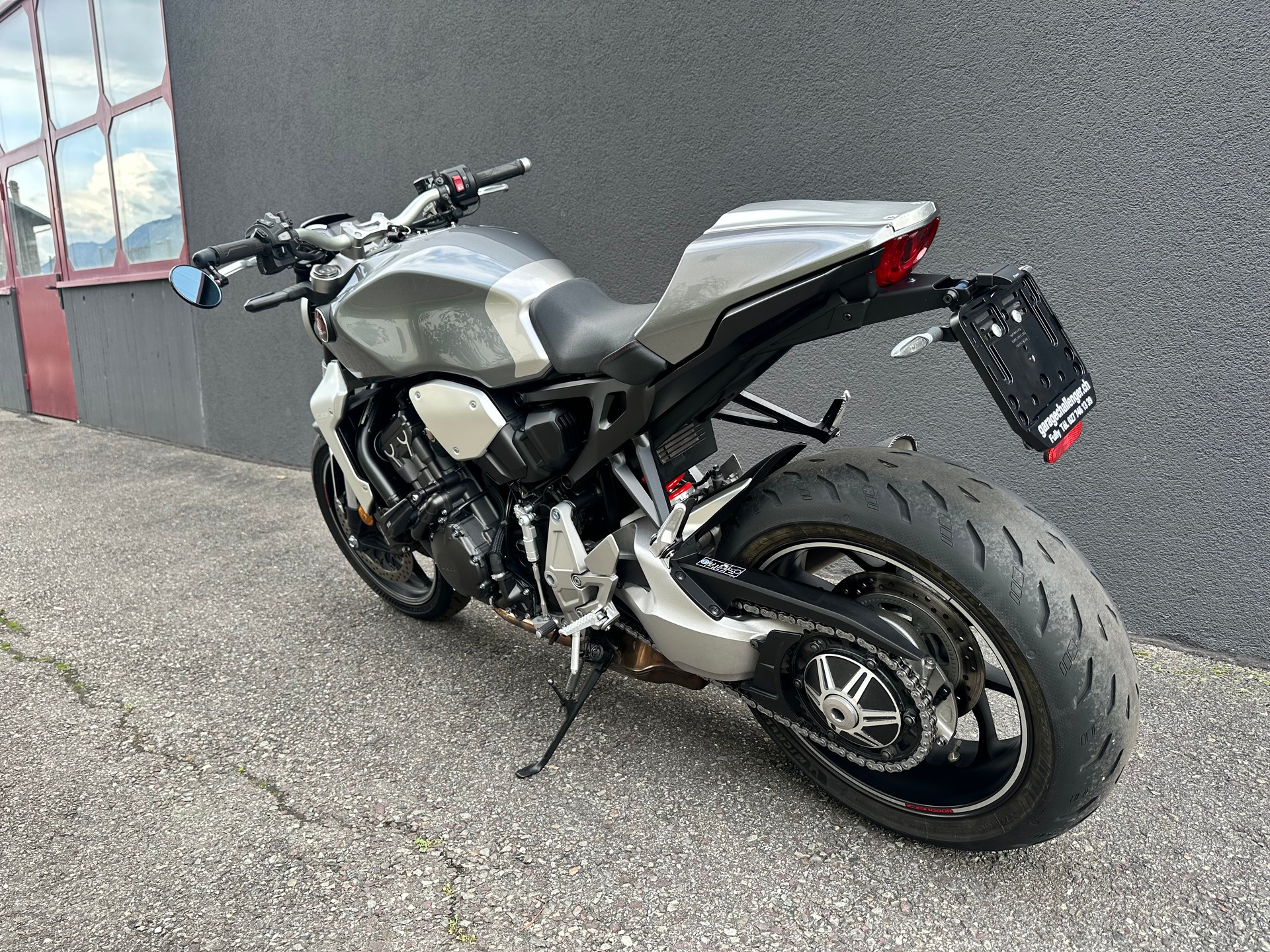 HONDA CB 1000 R ABS-image-4