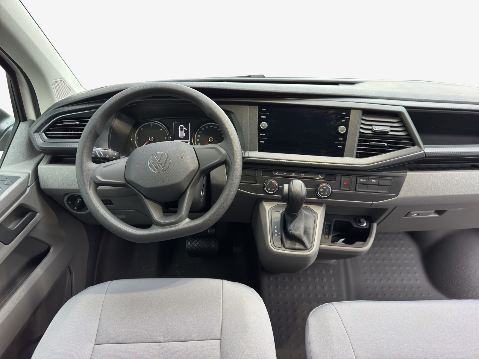 VW T6.1 2.0 TDI DSG-image-10