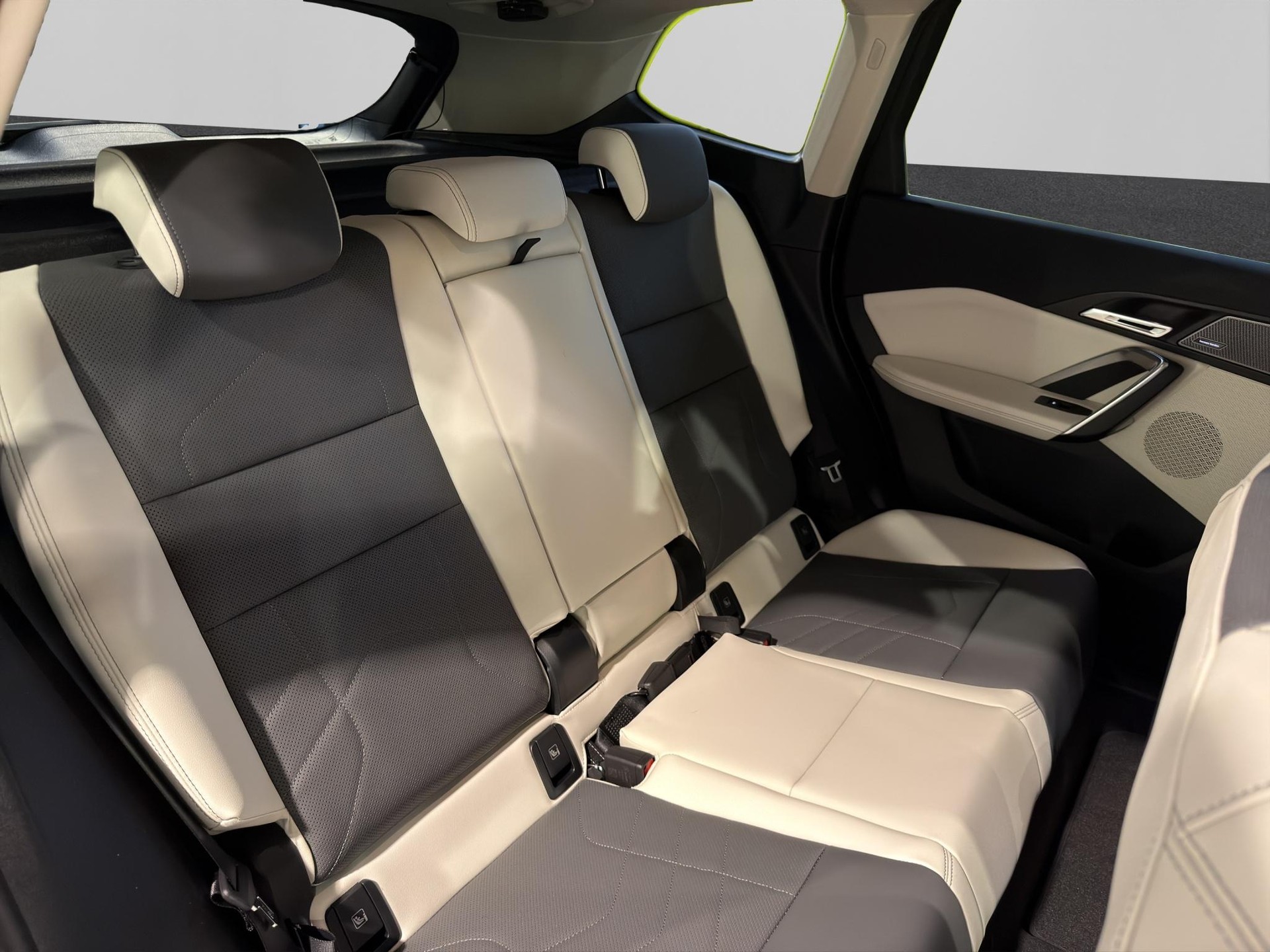 BMW X1 30e xDrive xLine-image-21