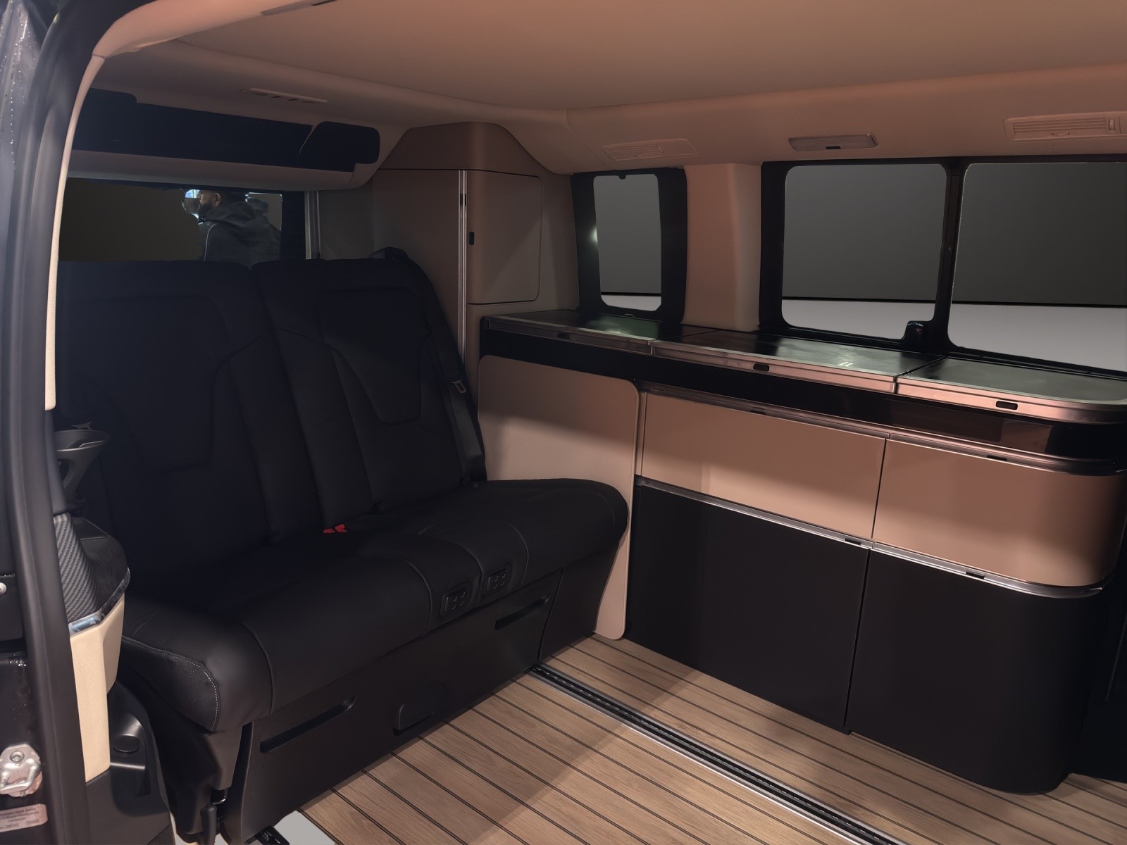 MERCEDES-BENZ Marco Polo 300 d 4M Automat-image-5