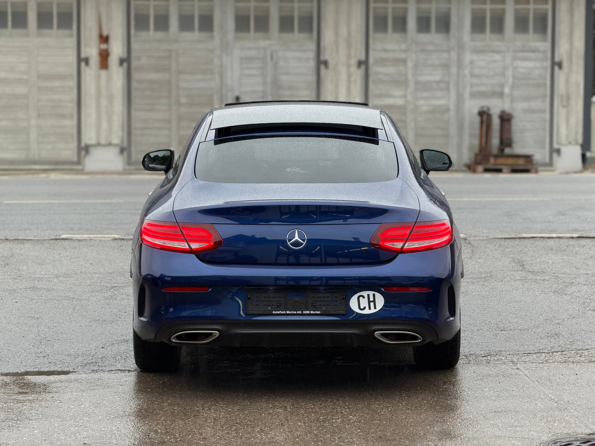 MERCEDES-BENZ C 200 Coupé 4Matic AMG Line 9G-Tronic-image-5