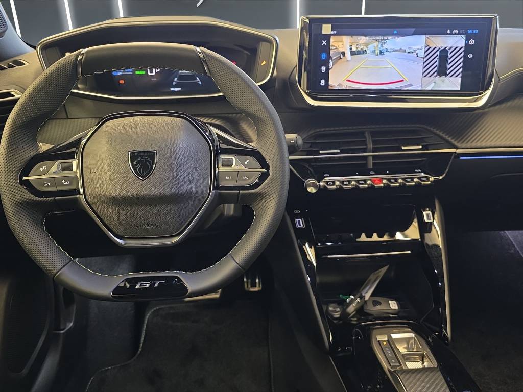 PEUGEOT 2008 156 e 54 kWh GT-image-5