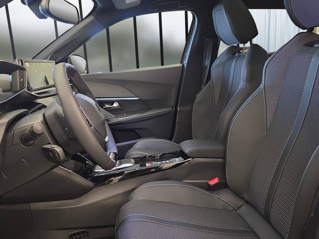 PEUGEOT 2008 156 e 54 kWh GT-image-7