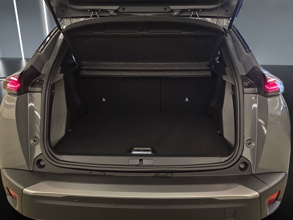 PEUGEOT 2008 156 e 54 kWh GT-image-11