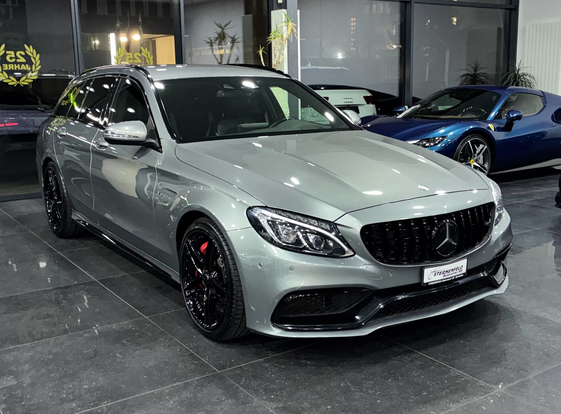 MERCEDES-BENZ C 63 S AMG Speedshift-image-2