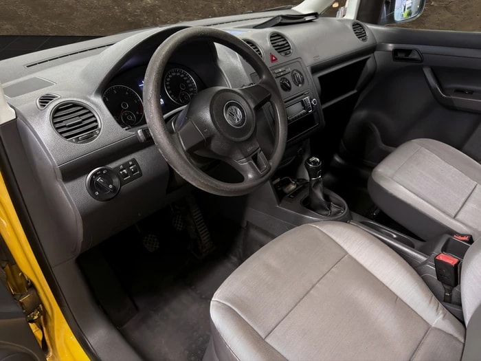 VW VW VW Caddy 2.0 TDI 4Motion-image-3