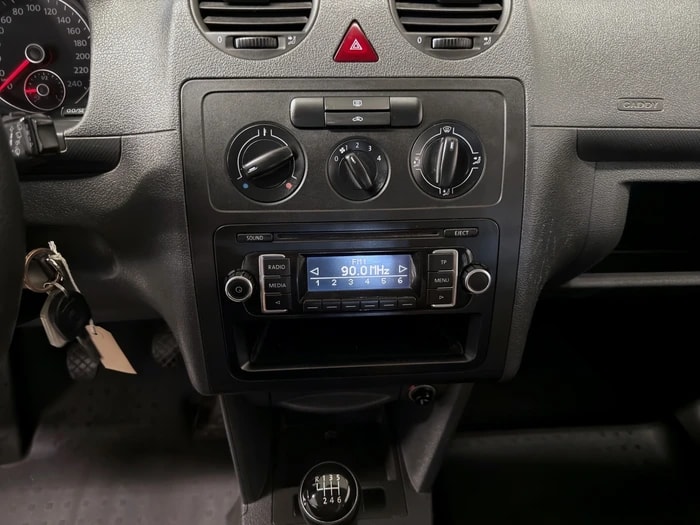 VW VW VW Caddy 2.0 TDI 4Motion-image-8