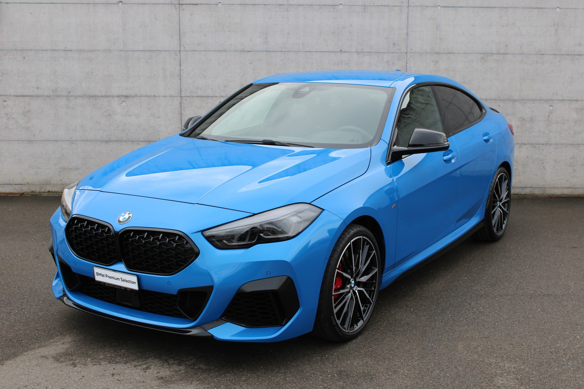 BMW M235i Gran Coupé xDrive-image-2