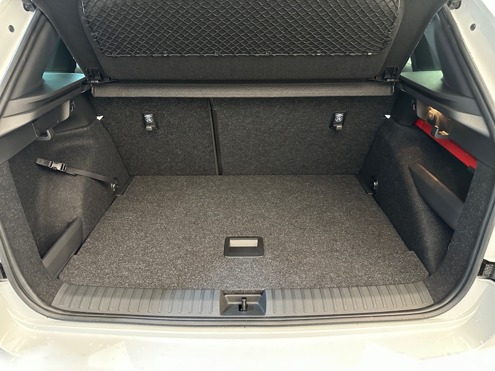 SKODA Kamiq 1.0 TSI Dynamic DSG-image-12