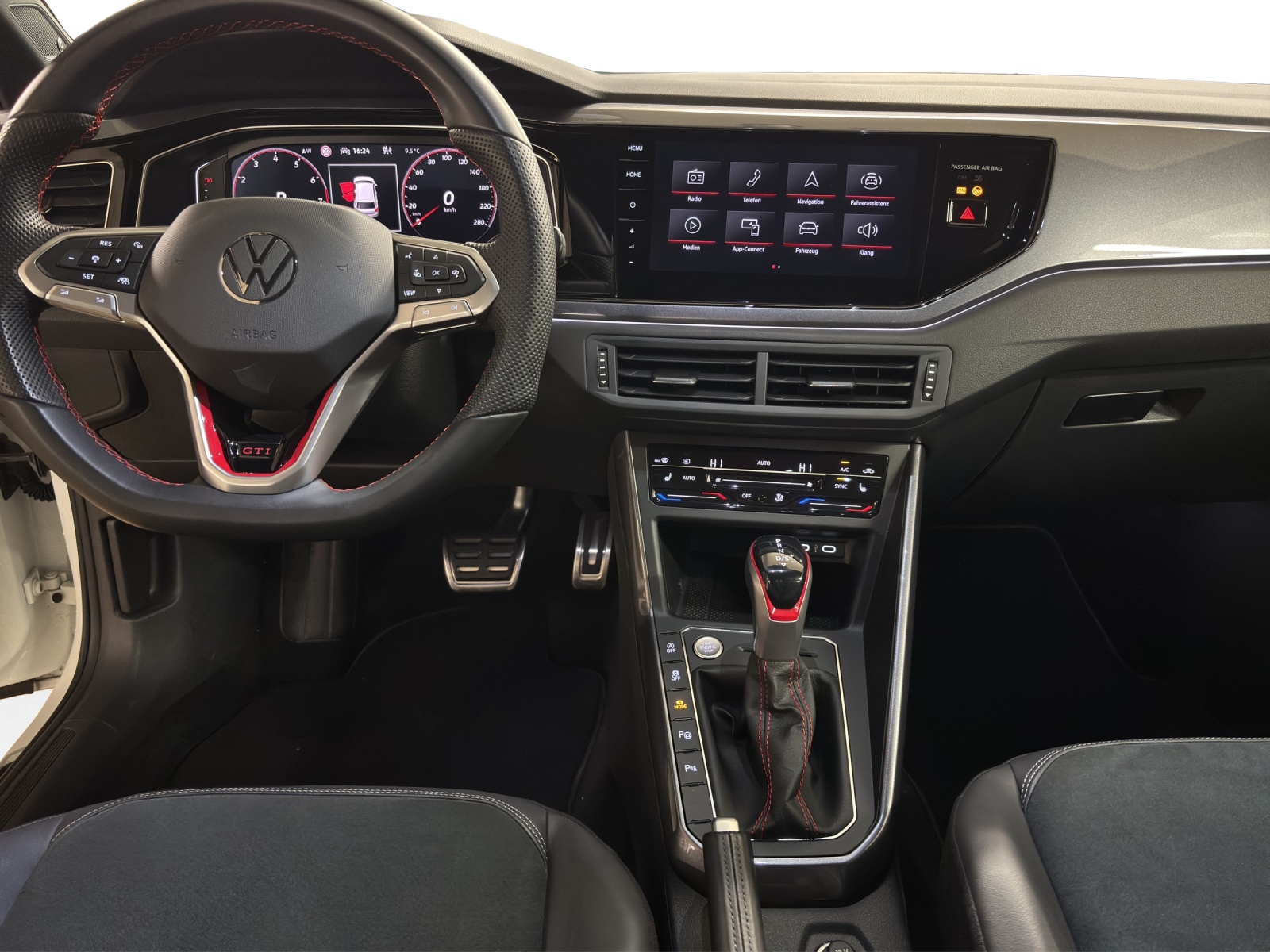 VW Polo 2.0 TSI GTI DSG-image-7