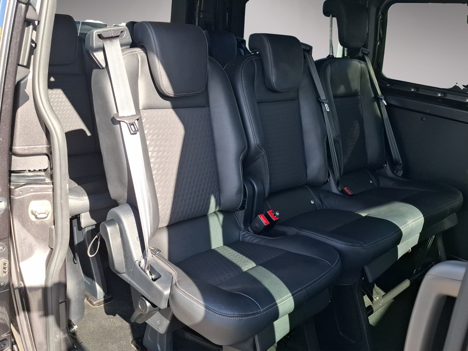 FORD Transit Custom 320 L1H1 Sport A-image-5