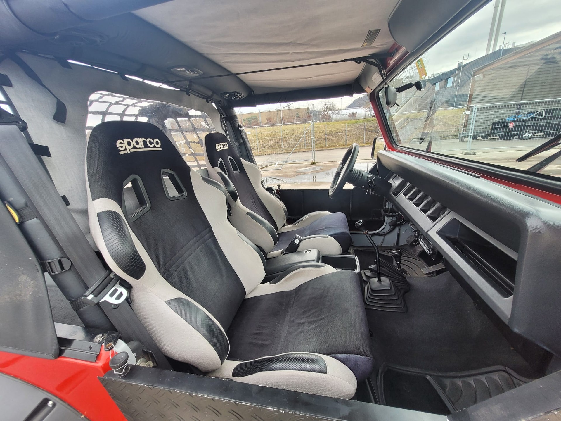 JEEP Wrangler 4.0 Laredo-image-6