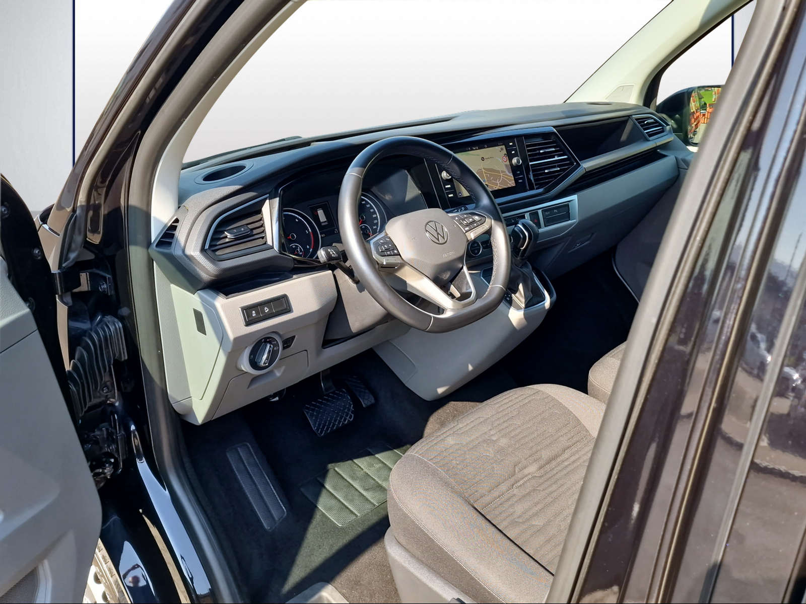 VW T6.1 Caravelle 2.0 TDI Comfortline 4Motion DSG LWB-image-5