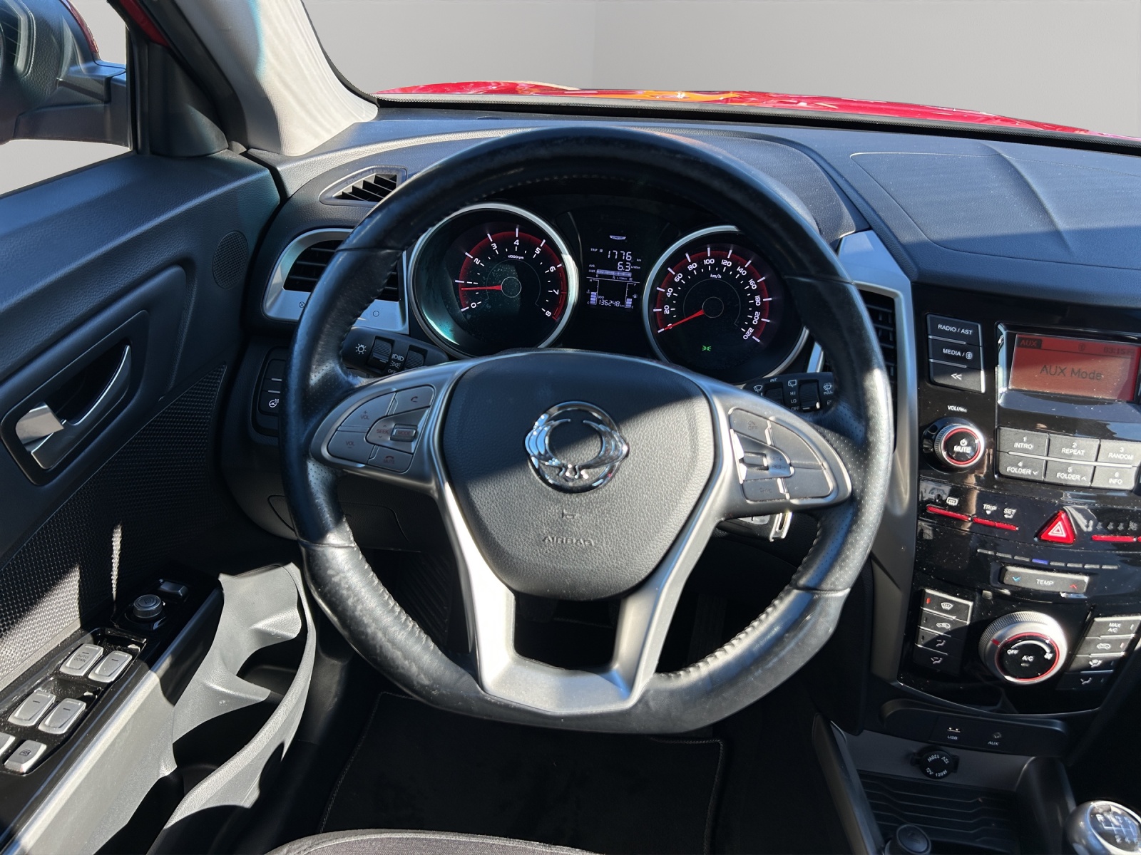 KGM-SsangYong Tivoli 1.6 e-XGi Cityscape 2WD-image-18