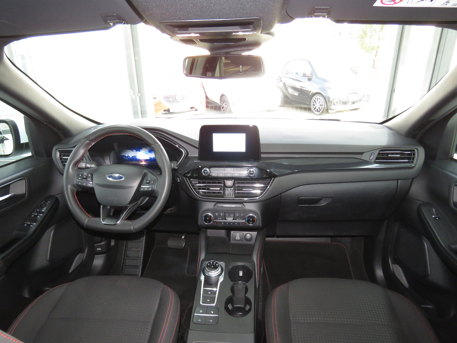 FORD Kuga 2.5 PHEV ST-Line 2WD-image-13