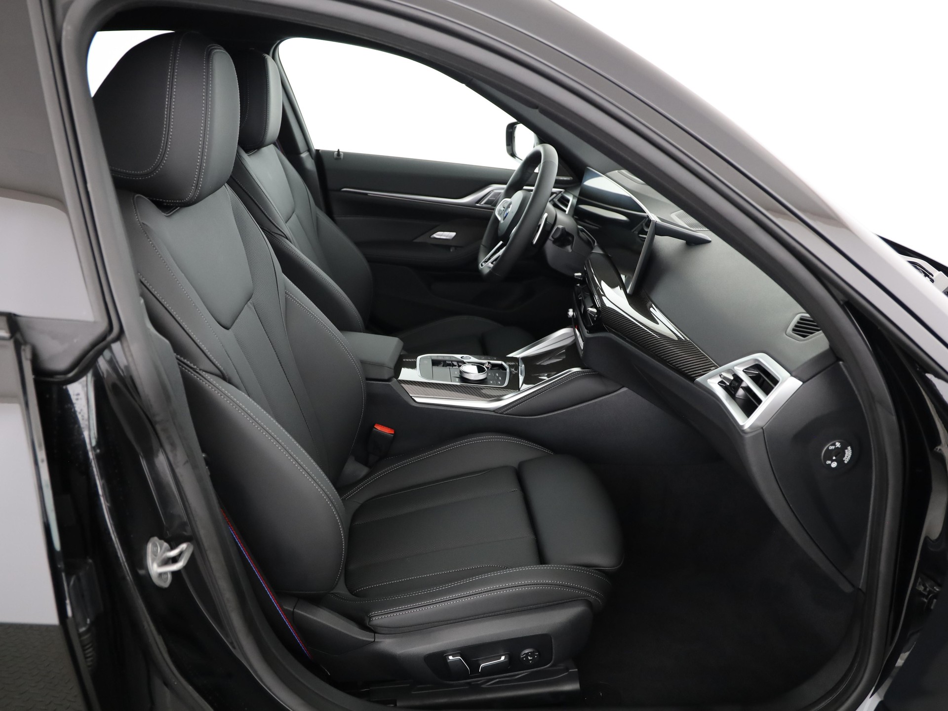 BMW 420d xDrive Gran Coupé-image-12