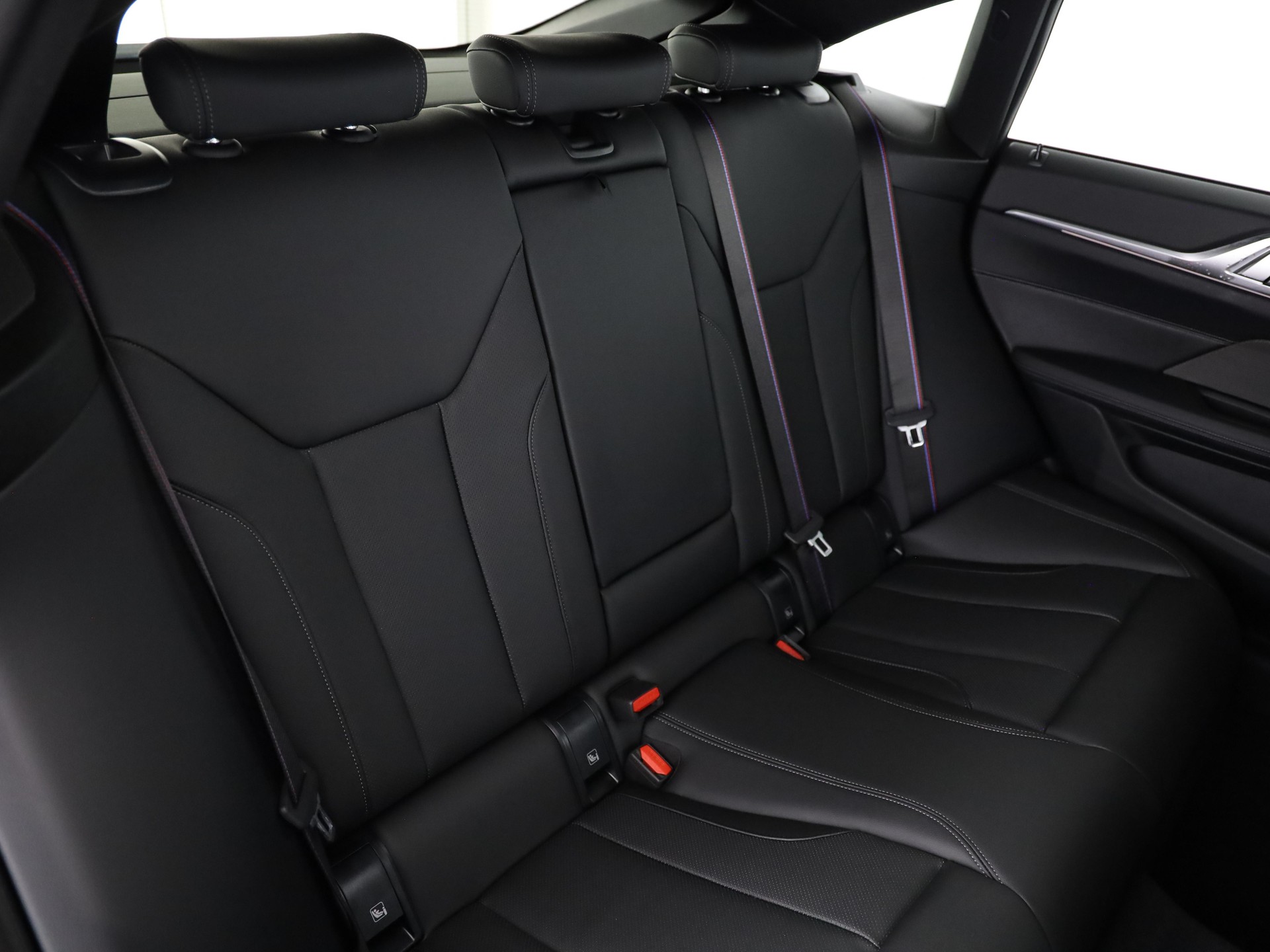 BMW 420d xDrive Gran Coupé-image-13