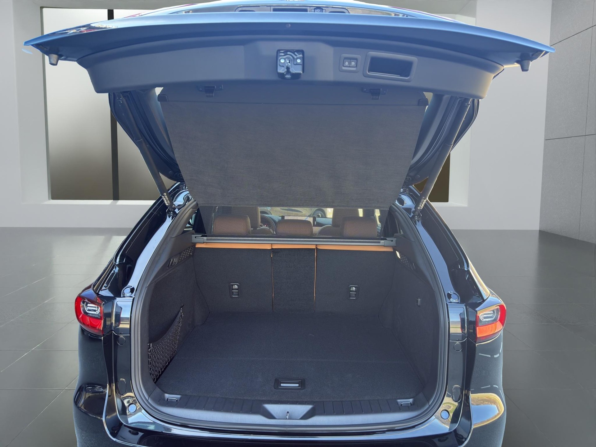 MAZDA CX-60 3.3 D Homura Plus-image-17