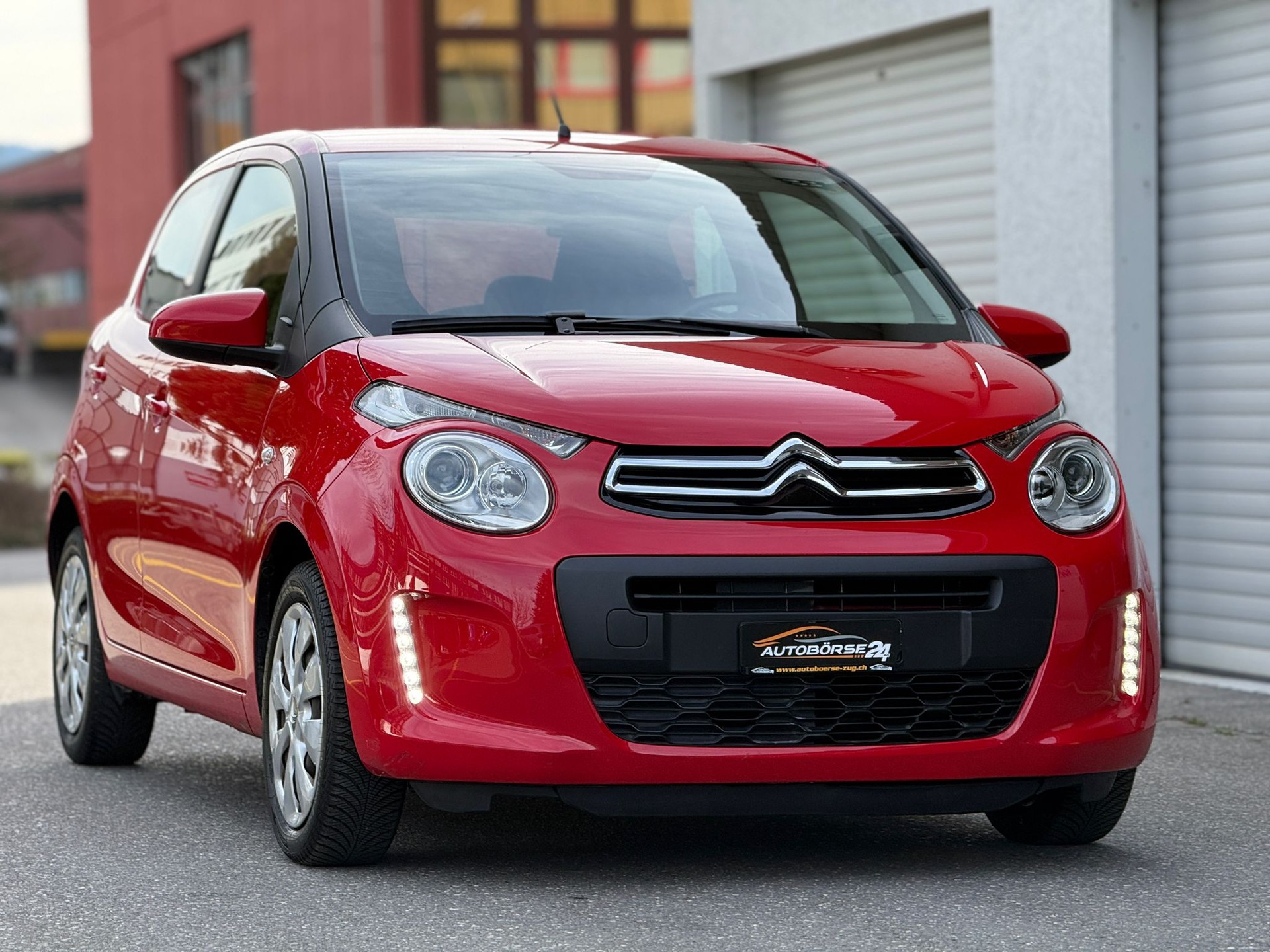 CITROEN C1 1.0 VTi Shine S/S-showroom-element-1