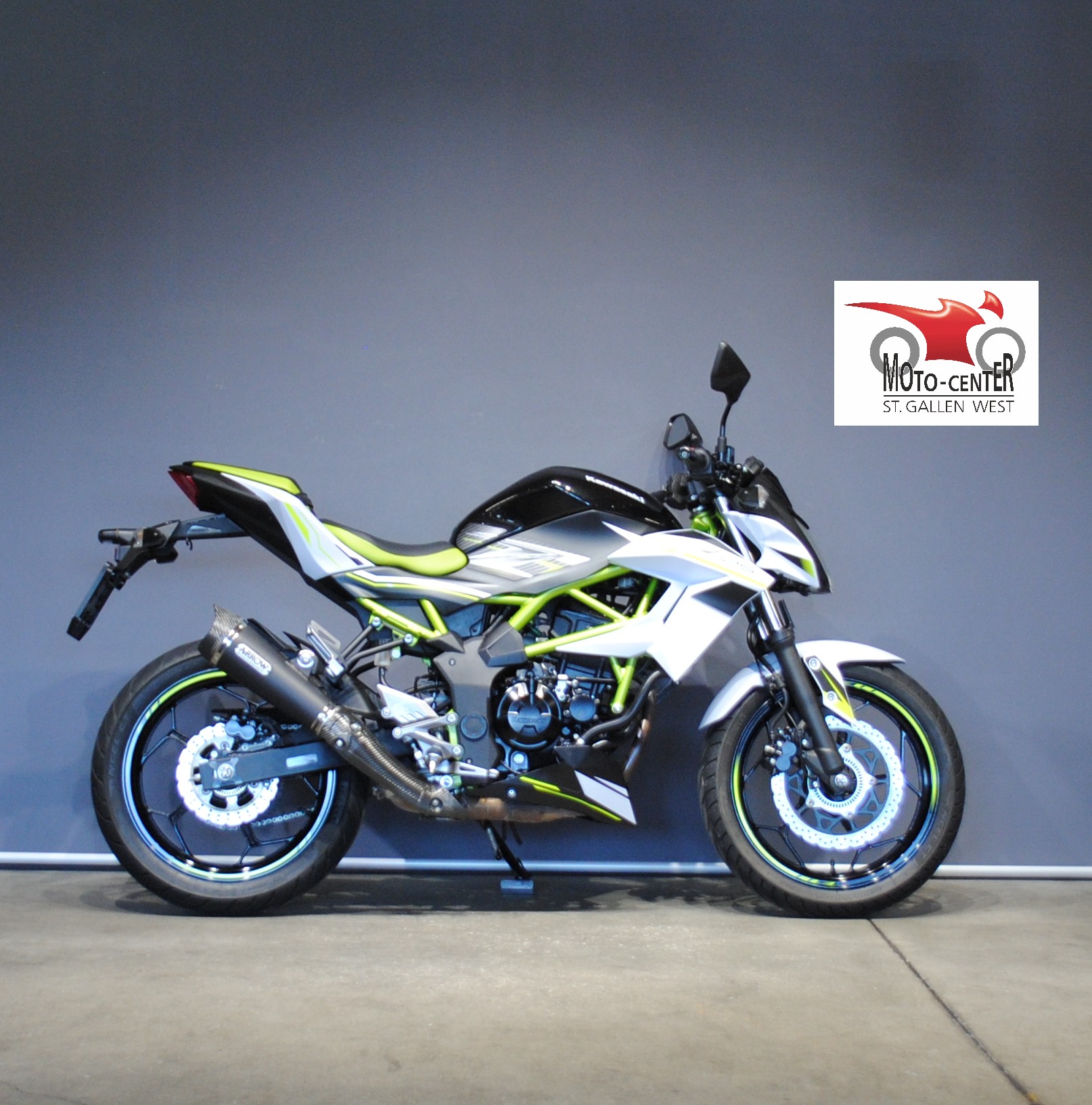 KAWASAKI Z 125 ABS-showroom-element-1