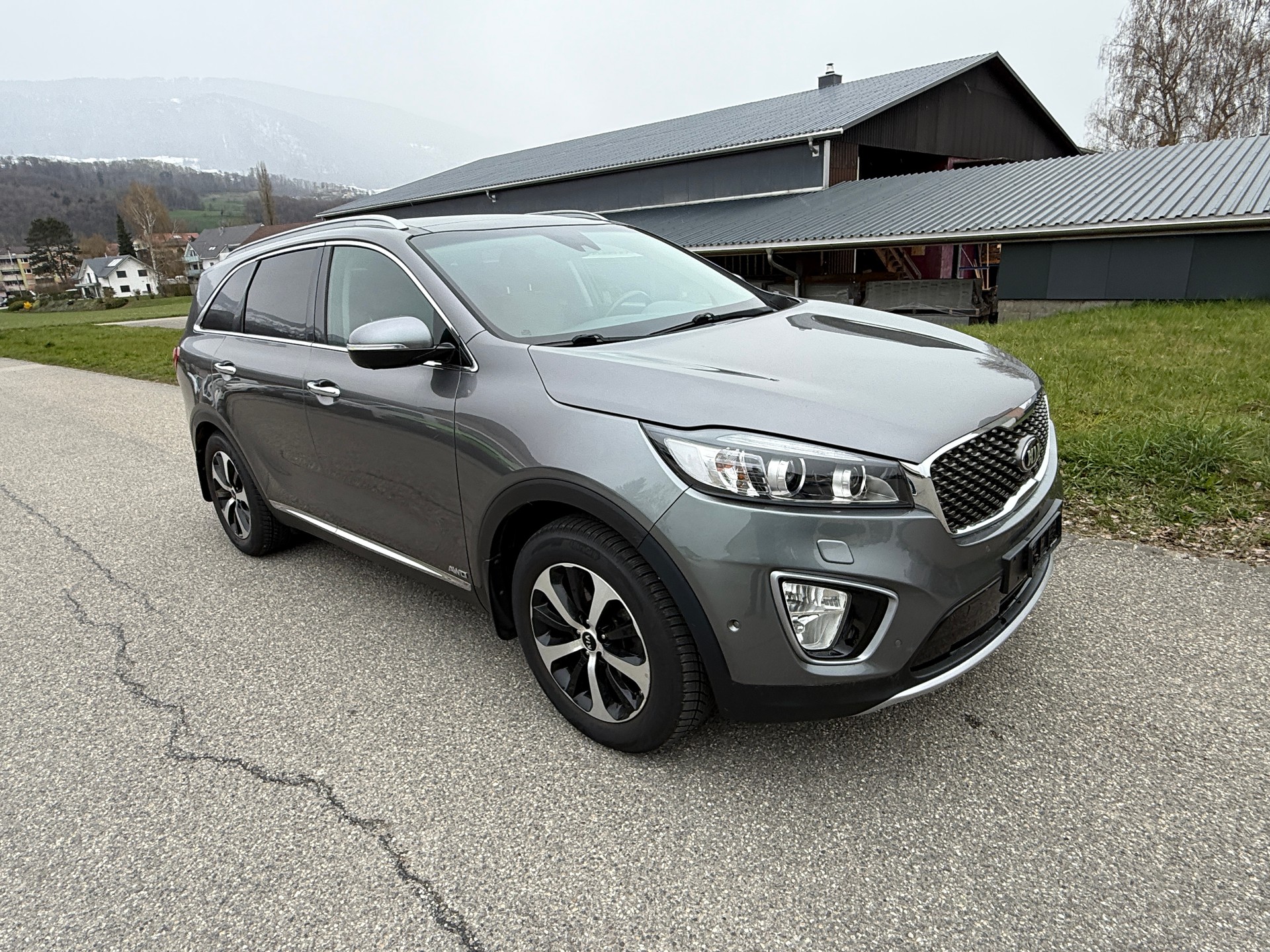 KIA Sorento 2.2 CRDI Style 5P. Automatic-image-2