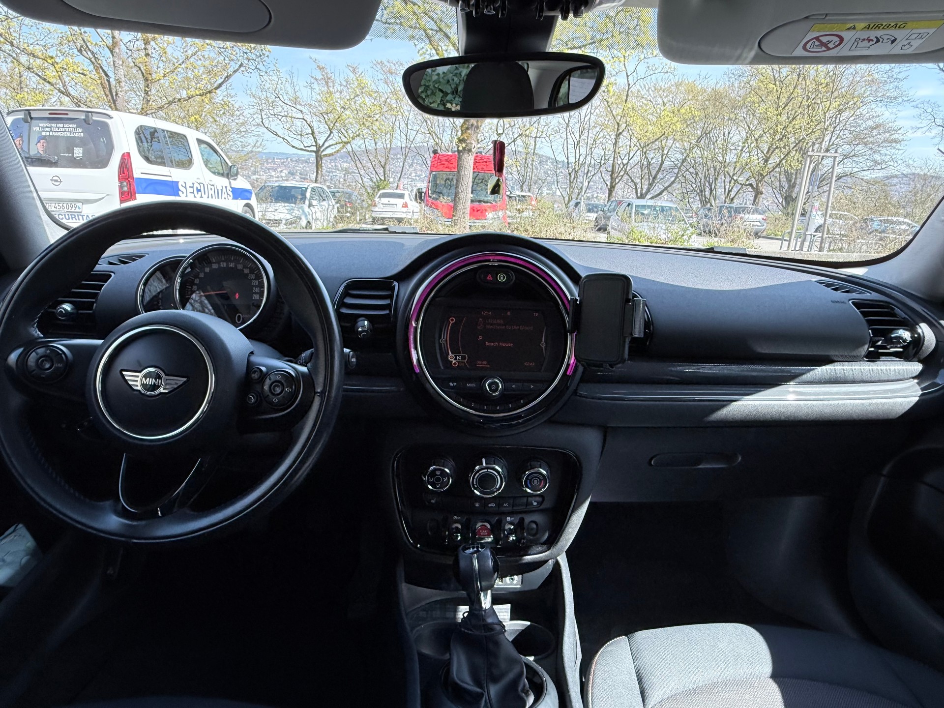 MINI Clubman One-image-5