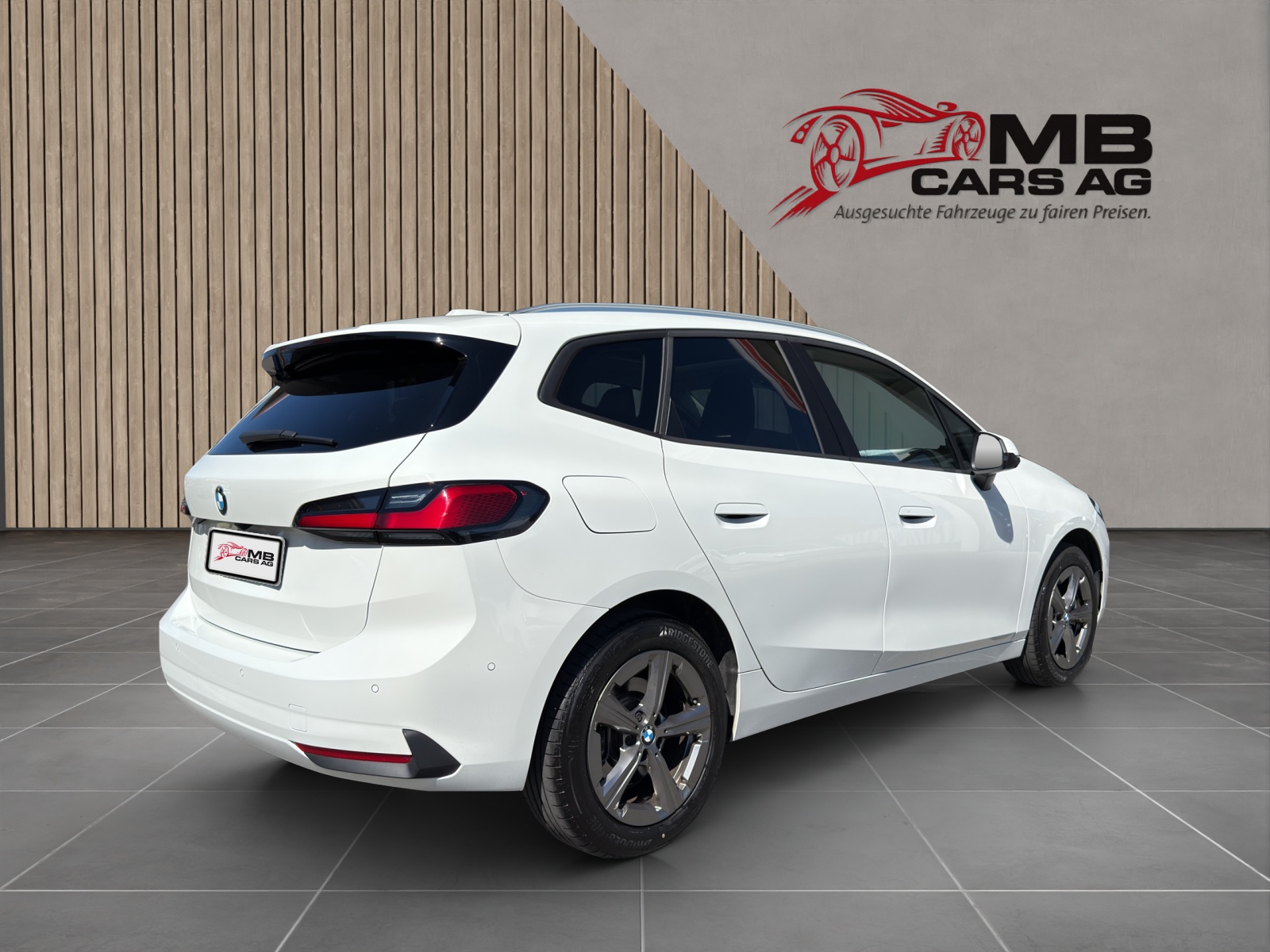 BMW 223d Active Tourer xDrive Luxury line DKG-image-3