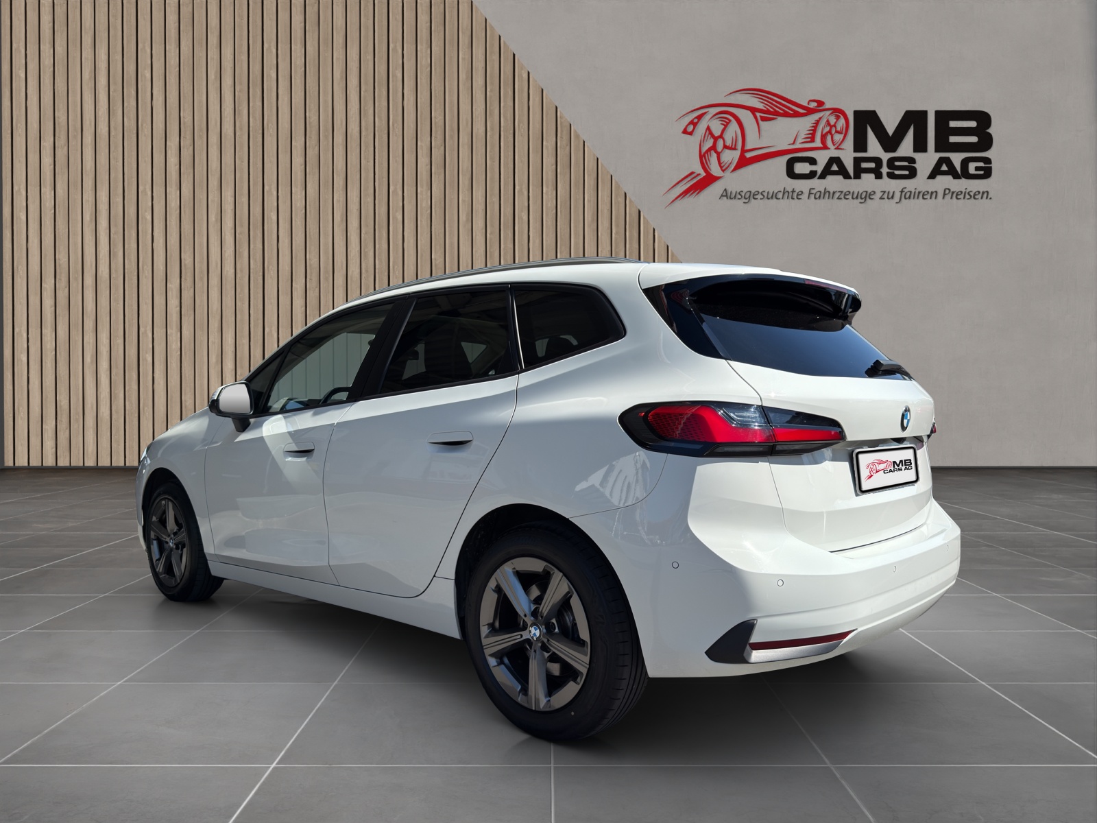 BMW 223d Active Tourer xDrive Luxury line DKG-image-5