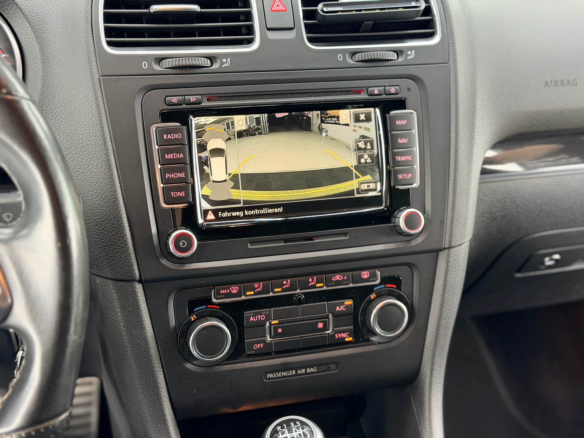 VW Golf 2.0 TDI GT-image-7