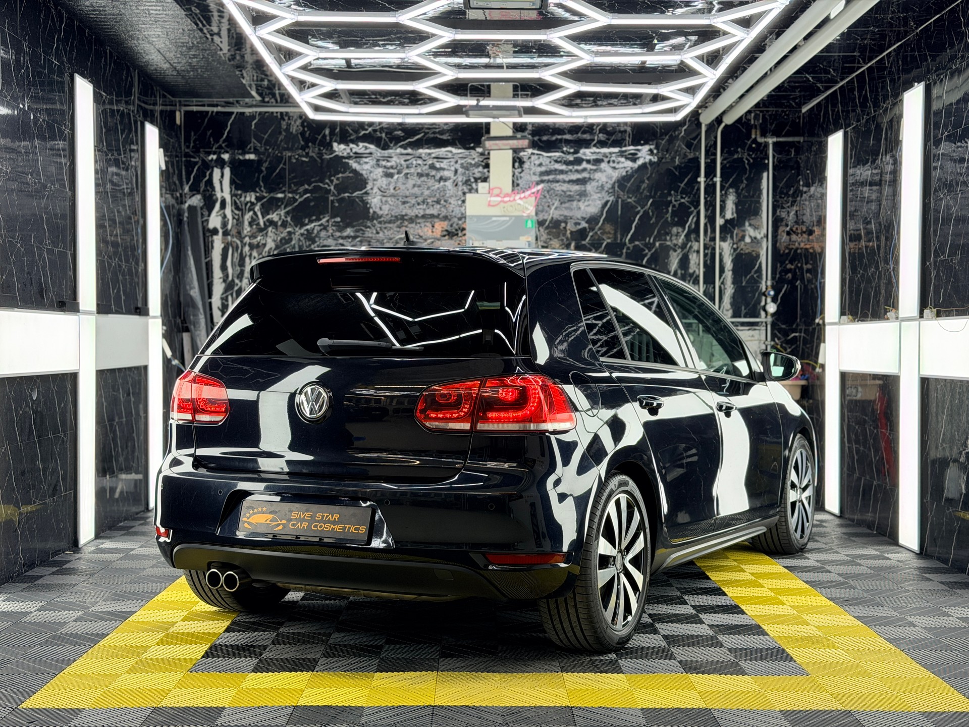 VW Golf 2.0 TDI GT-image-5