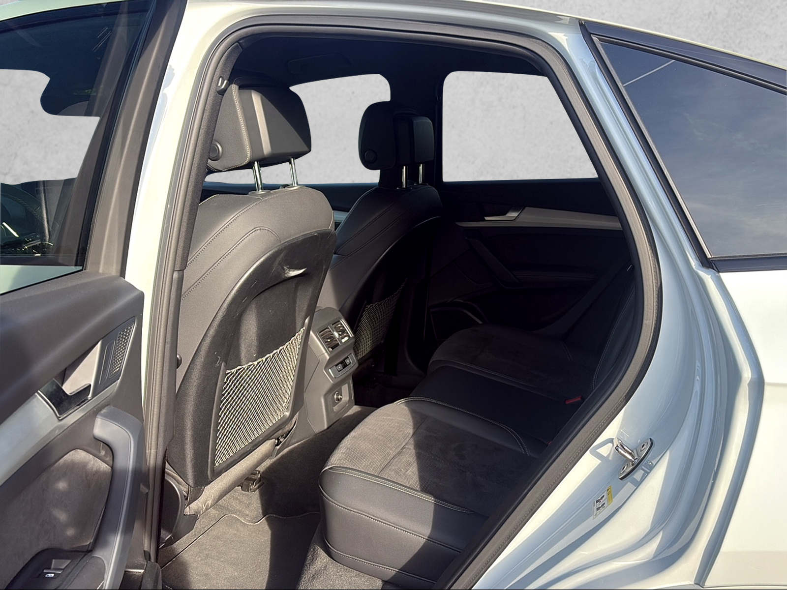 AUDI SQ5 Sportback TDI quattro tiptronic-image-6