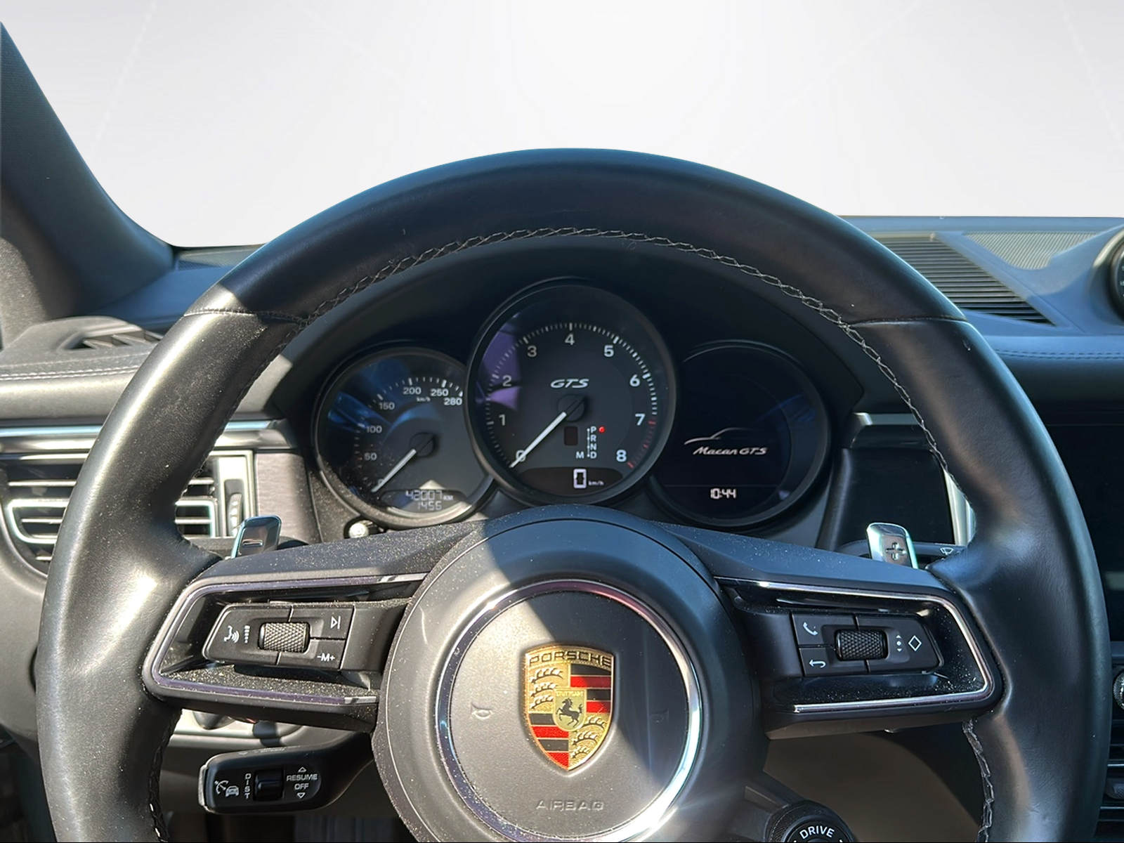 PORSCHE Macan GTS PDK-image-3