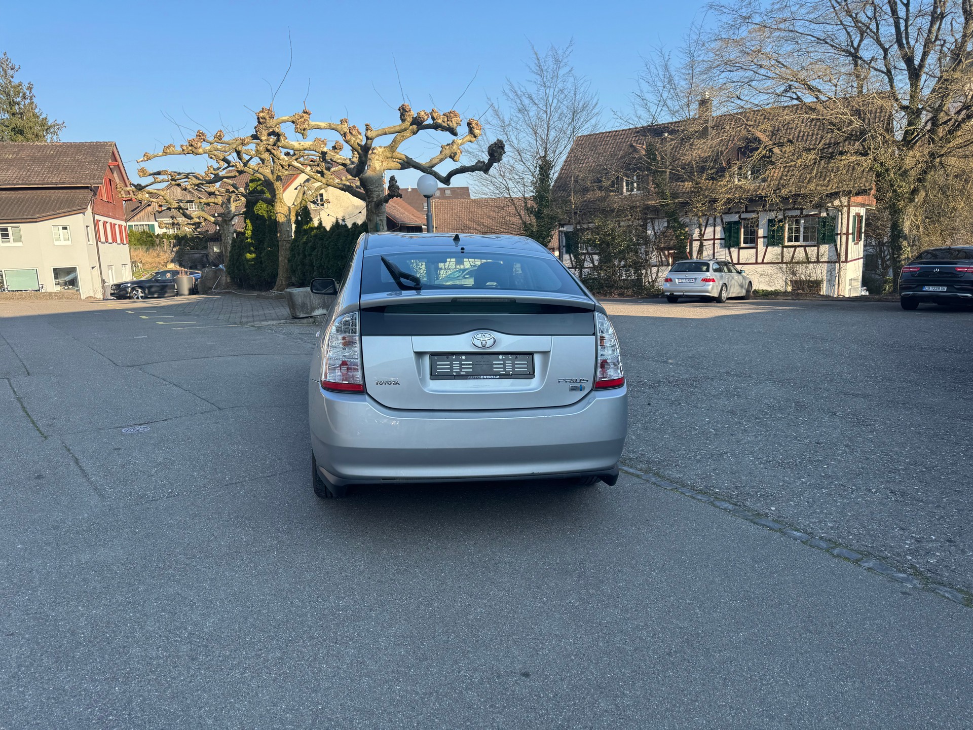 TOYOTA Prius 1.5 16V Hybrid-image-4