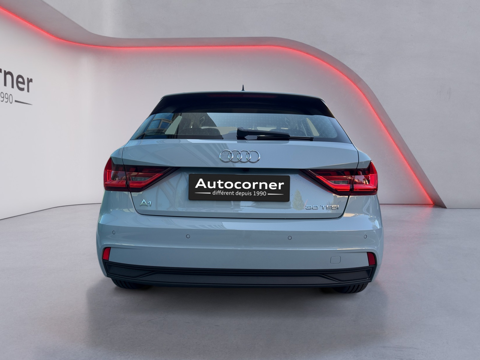 AUDI A1 Sportback 30 TFSI Attraction S-tronic-image-3