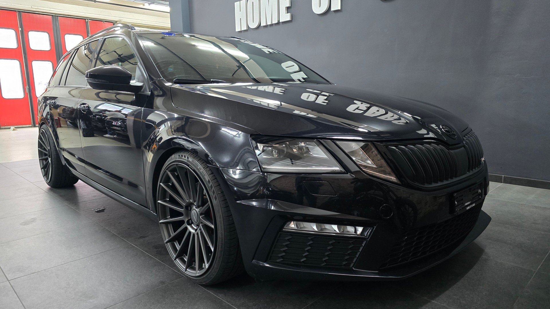 SKODA Octavia Combi 2.0 TDI RS 4x4 DSG-image-13