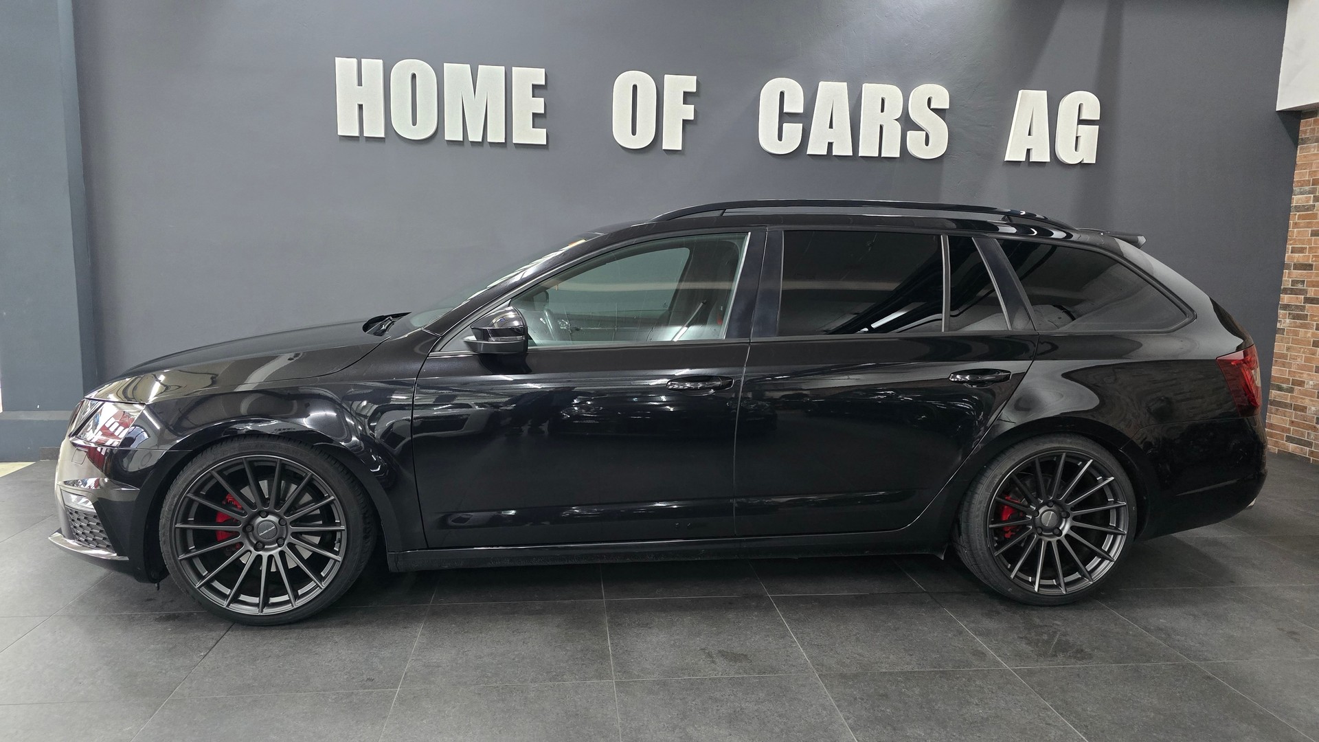 SKODA Octavia Combi 2.0 TDI RS 4x4 DSG-showroom-element-3